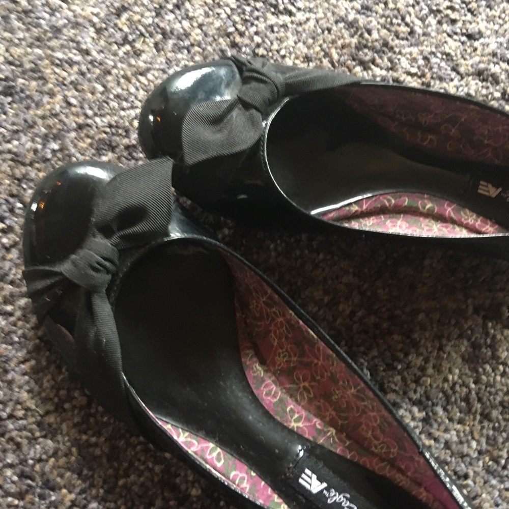 American Eagle Black Bow Kitten Heels - Picture 6 of 7